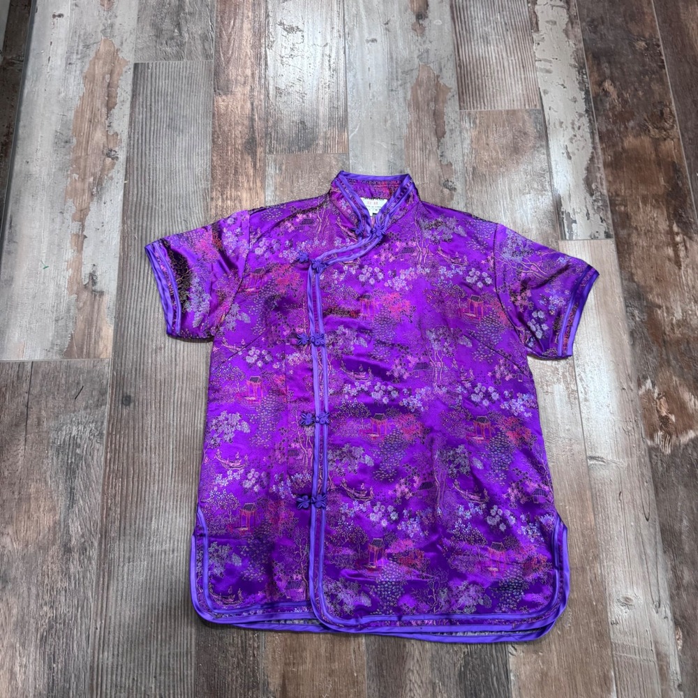 Double Peach Purple Rayon Brocade Cheongsam Top Frog Closure Pagoda Scenic M